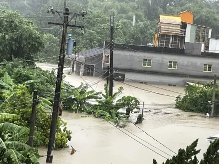 凱米挾驚人雨量　中南部57區列淹水警戒