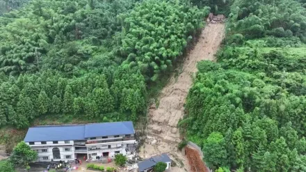 掃到颱風尾！湖南爆土石流民宿慘遭掩埋　「吃早餐來不急逃」釀15死6傷