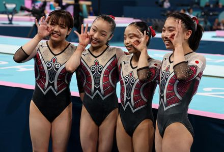 王牌未成年飲酒遭退隊！日本體操女團剩4人　帶著笑容頂住壓力闖決賽