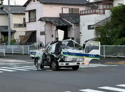 影/陸富二代留學生駕BMW自撞噴飛　如炸彈「削頂卡車」日駕駛慘死