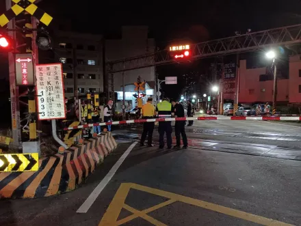 影/高雄單車男魂斷平交道！疑養母過世傷心失神　坎坷身世曝