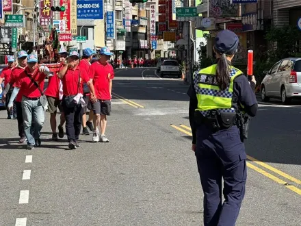 台南「府城迎媽祖」！週末逾6000人、上百個陣頭參與　警加强部署維持秩序