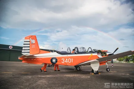 T-34C教練機任重道遠　空軍應盡早規劃籌獲下一代初級教練機