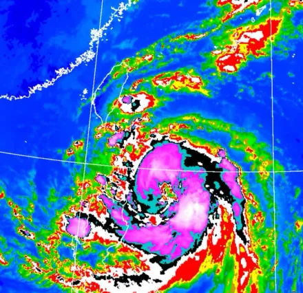 颱風假預備？變胖「山陀兒」直衝台灣　7地區暴風圈侵襲率飆破90%
