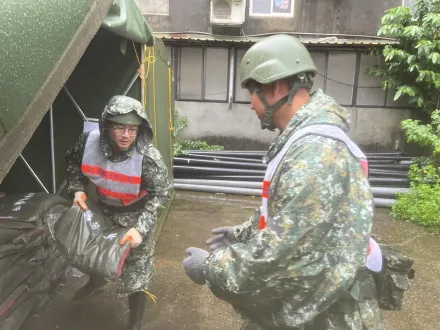 第6軍團官兵協助烏來預防撤離　執行瑞芳、新店災防任務