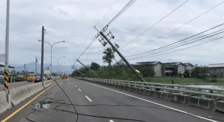 颱風山陀兒釀2死1失蹤696傷　7.7萬戶仍停電預計午夜前搶修完成