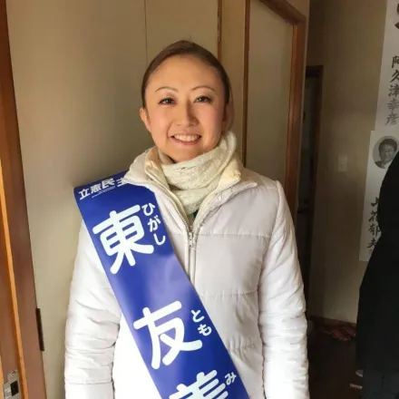 噁男舔手！女議員訴「每天被不同男性摸屁股」　日本1/4女候選人拜票遭性騷