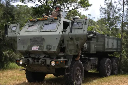 首批HIMARS高機動砲兵火箭系統抵台　陸軍第58砲指部換訓中