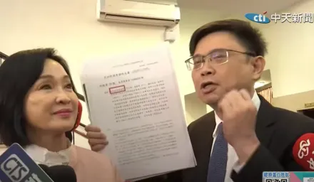 柯志恩又遭高雄綠委鎖定　賴瑞隆突現身嗆道歉！2人立院對決10分鐘畫面曝