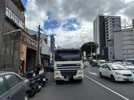 魂斷異鄉！北市士林女移工騎單車遭聯結車輾過　失血過多不治