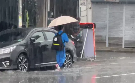 天兔颱風來襲！台東更生北路大淹水　居民怒罵：逢大雨必淹…20年來都沒改善