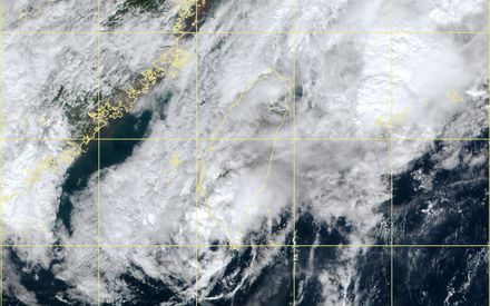 天兔颱風掰掰！減弱成熱帶性低氣壓　11：30正式解除海、陸警報