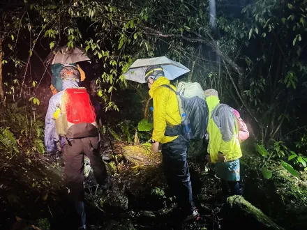 繼續搜救！20人登山團攀古魯林道「1男脫隊失聯」　空拍機加入找人