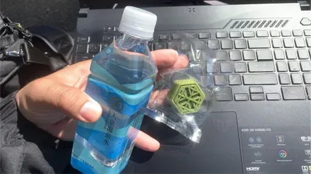 薄許府宴客！薄瓜瓜慰勞媒體辛苦　貼心送礦泉水+糕點