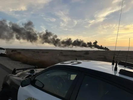 飛行任務中引擎起火！美海軍陸戰隊直升機加州基地緊急迫降