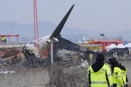 心碎！濟航機長「最後身影」曝光　手伸直緊抓讓飛機減速