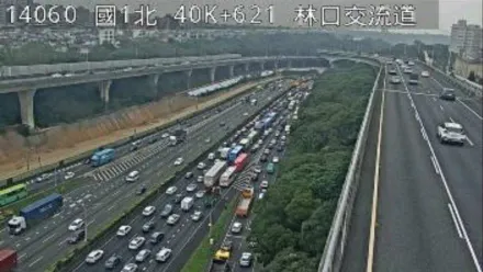 大貨車又闖禍！國1林口段6車撞一團　回堵5公里