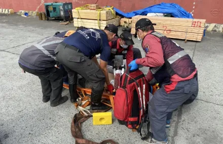 高雄港重大意外！船員遭纜繩擊中　頭部重創送醫不治