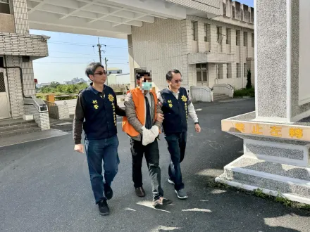 影/民宅變軍火庫　雲林男網購零件改造槍枝遭查獲送辦