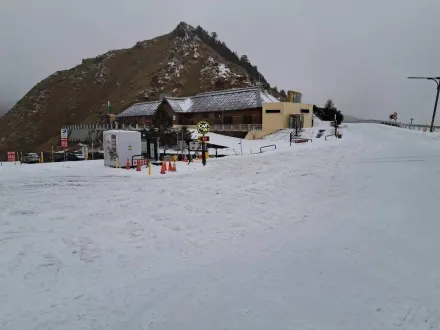 影/初三合歡山送銀雪　台14甲鳶峰至大禹嶺須掛雪鏈