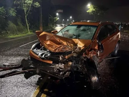 蘇澳廢鐵車禍！雨天打滑1擊2「撞成泥」2傷　肇事男命大無恙