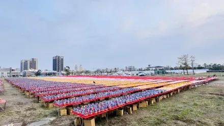 影/空拍超壯觀！高雄獅甲慈明宮建醮大典　普渡6122桌