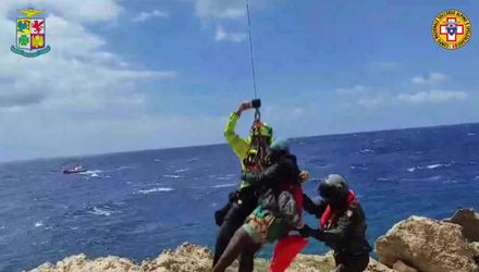 地中海連2日傳移民船難「至少6死81失蹤」　突國今年已尋獲逾900具溺斃遺體