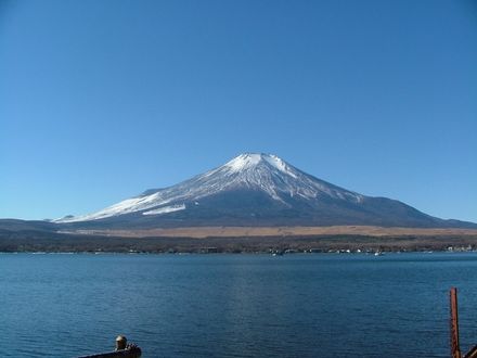 登富士山將收通行費！每日限額4千人次　山梨縣府5/20起開放線上預約