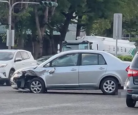 事發現場。（圖／翻攝「{仁武人}※大小事」）