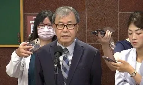 教育部長鄭英耀。（圖／中天新聞）