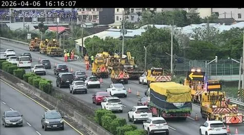 清明節連續假期最後一日，國道車流狀況。（圖／翻攝畫面）