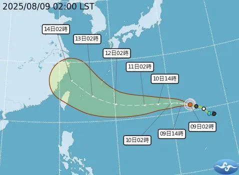賈新興表示,楊柳颱風走向決定它的命運。(圖/翻攝自賈新興臉書,下同)