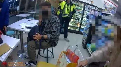 老婦走了41公里要找朋友洗澡，卻找不到住所。（圖／翻攝畫面）