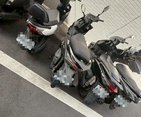 機車停放是否應立中柱，長期以來在台灣引發熱烈討論。（資料照／中天新聞）