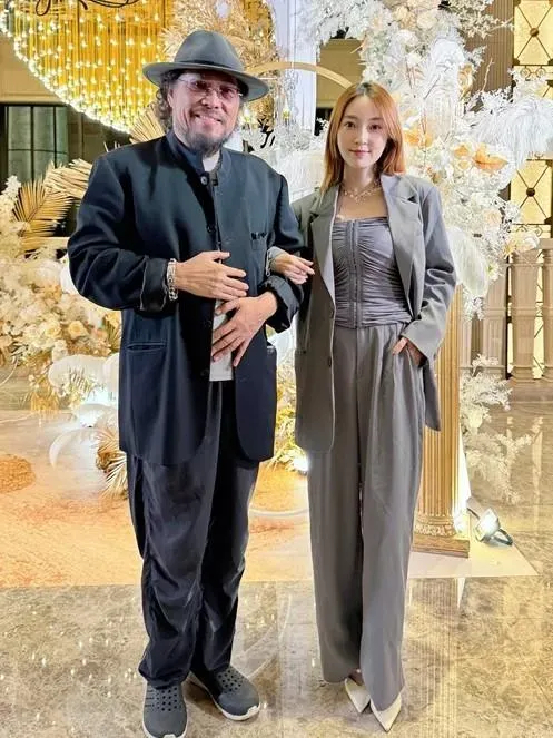 翁馨儀的公公張菲日前透露股災前就將股票全數售出,賺了約5億台幣。(圖/翻攝自hsinyiwong IG)