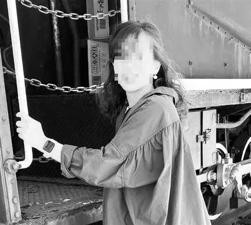 死者紀女被爆出生前曾榨乾傅男2700萬的積蓄。（圖／翻設紀女臉書）