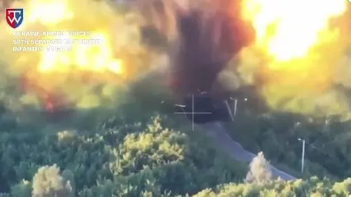 烏軍炸掉俄羅斯境內兩座重要橋樑。（圖／翻攝自X）
