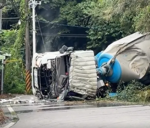 桃園市復興區台7線昨（7日）發生死亡車禍。（圖／Threads網友@fox_ck提供）