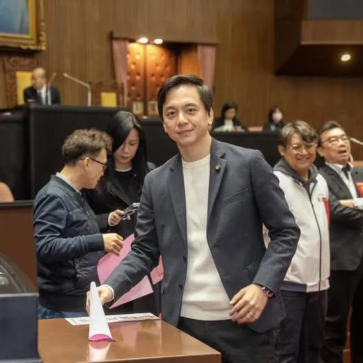 國民黨立委兼發言人牛煦庭。（圖／中天新聞）