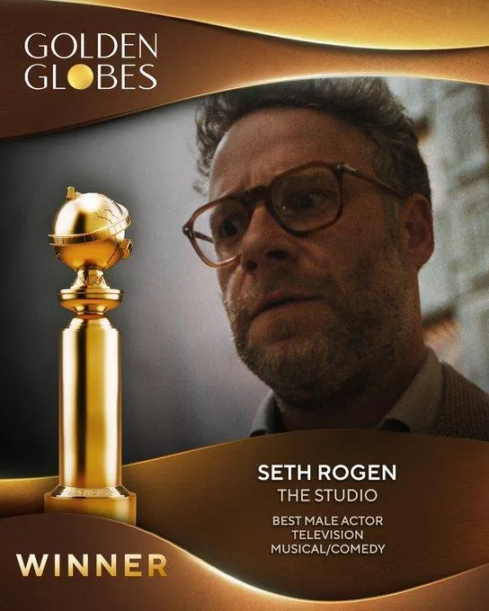 《片廠風雲》塞斯羅根獲音樂劇/喜劇類最佳男主角。(圖/翻攝Golden Globes X)