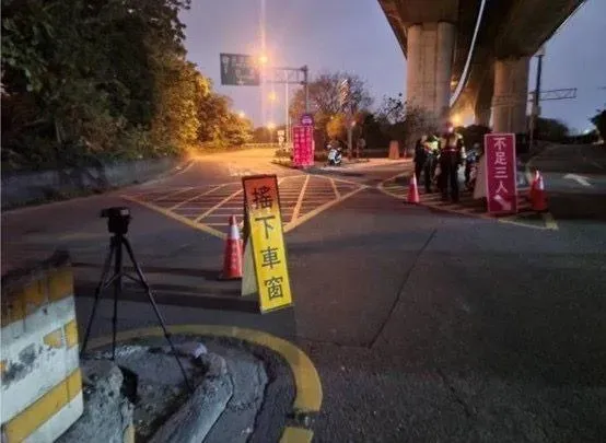 清明連假期間，北市三處匝道將實施高乘載管制。（圖／中山分局提供）