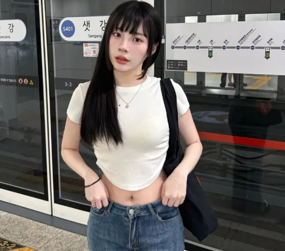 黃琳媛自爆是派偉俊前女友。（圖／翻攝自IG @hl_yuan）