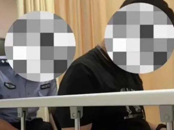 福田警方確認韓某某涉嫌故意傷害，已於7月24日正式立案。（圖／翻攝微博@趣聞趣事拖拉機）