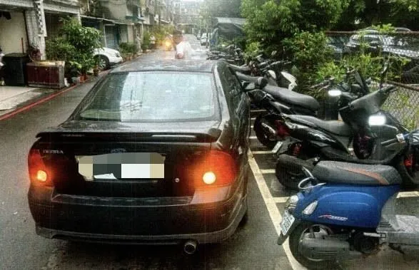車禍現場畫面。（圖／翻攝畫面）