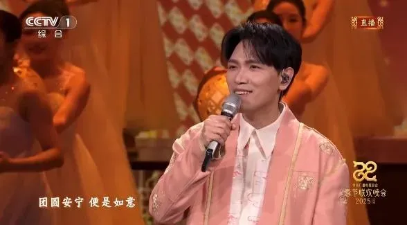 (上)楊宗緯(下)蕭敬騰。（圖／翻攝CCTV）
