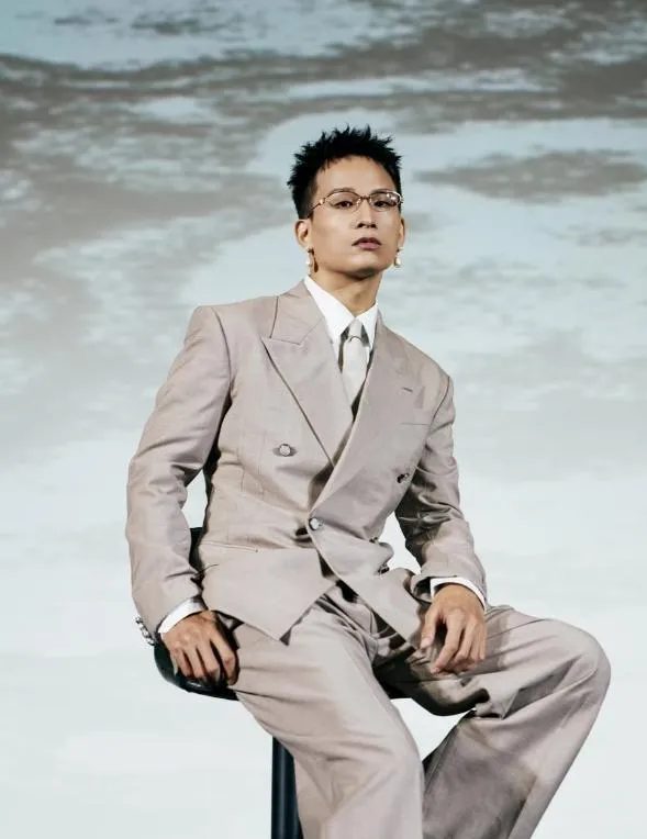 黃奇斌留言開嗆楊坤，直指節目沒有要授權就直接進行改編翻唱。（圖／翻攝IG bennyisspiderman）