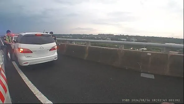 武女開來接應阮男等人的車。(圖/警方提供)