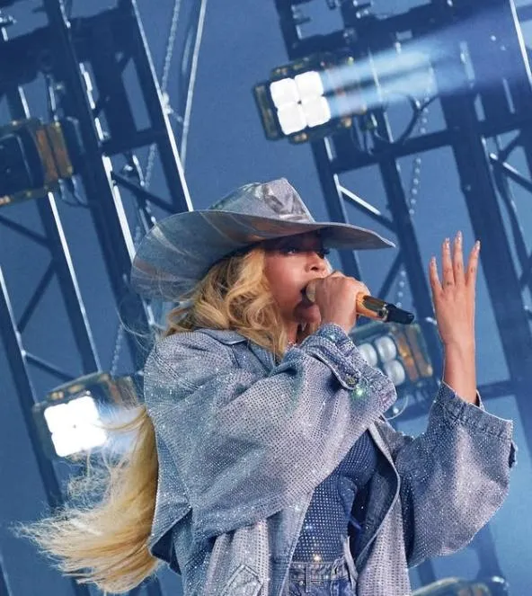碧昂絲在亞特蘭大舉行演唱會，散場時卻傳出意外。（圖／翻攝自IG@beyonce）