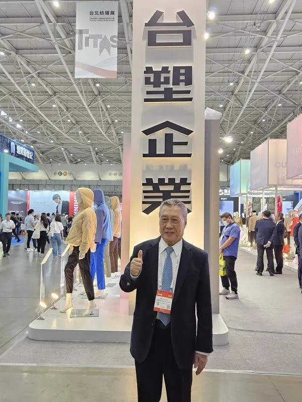 吳嘉昭8月中接棒成為台塑企業行政中心總裁後，14日首度在媒體前公開現身，出席台北紡織展。（圖/中央社）