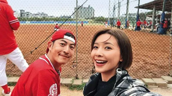 趙駿亞和八點檔女神吳婉君去年7月開始戀愛。（圖/翻攝自吳婉君臉書）
